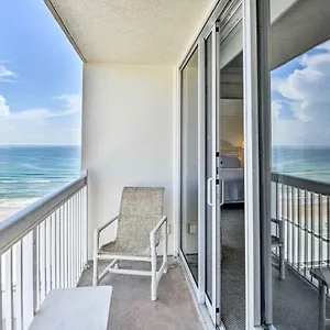 Apartment Sunny Daytona Gem With Ocean Views!, Daytona Beach