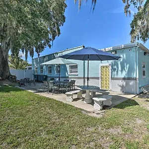 Holiday home Serene Daytona House With Private Yard!, Daytona Beach