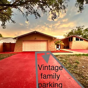 https://vintage-family-scape-heated-pooldiscount.hotelstampa.org