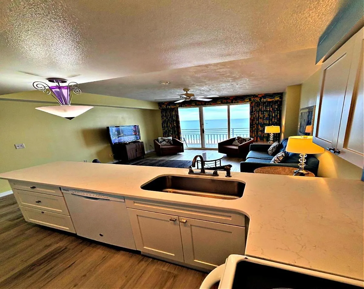 1 Bedroom Direct Oceanfront Condo Wyndham Ocean Walk Resort - Daytona Funland 703 Daytona Beach