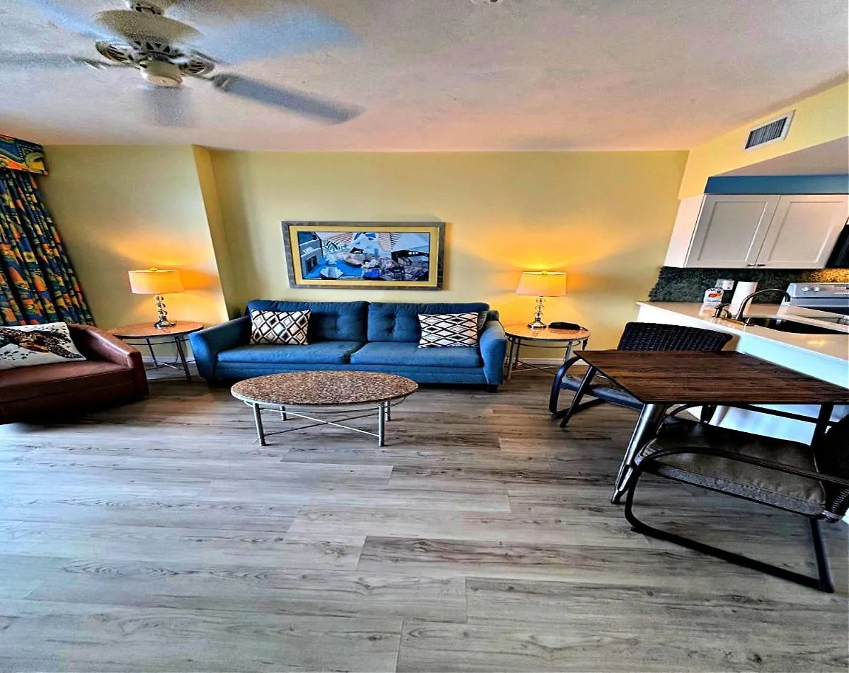 Apartment 1 Bedroom Direct Oceanfront Condo Wyndham Ocean Walk Resort - Daytona Funland 703 Daytona Beach