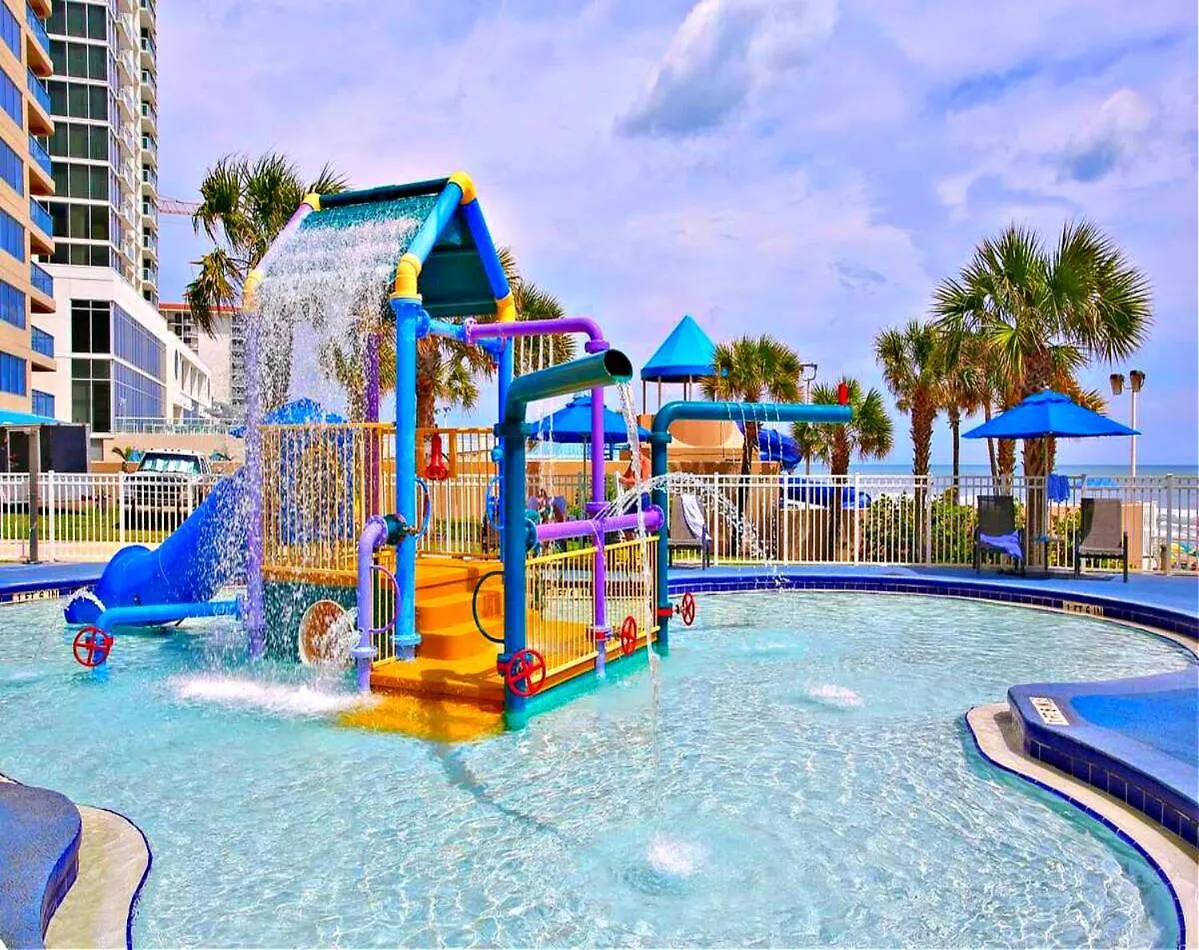 1 Bedroom Direct Oceanfront Condo Wyndham Ocean Walk Resort - Daytona Funland 703 Daytona Beach Apartment